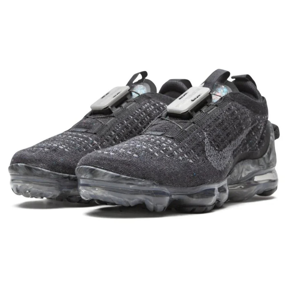 Nike women's air vapormax 2020 flyknit black/dark grey shoes size 10